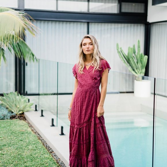 Elegant Burgundy Maxi Dress - Picture 10 of 15